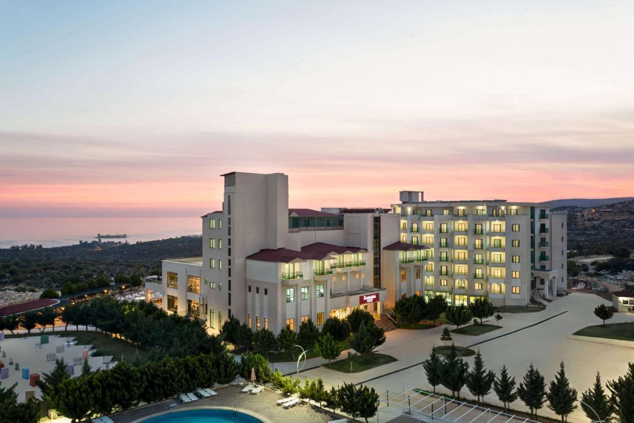 Ramada Resort By Wyndham Kizkalesi Exterior photo